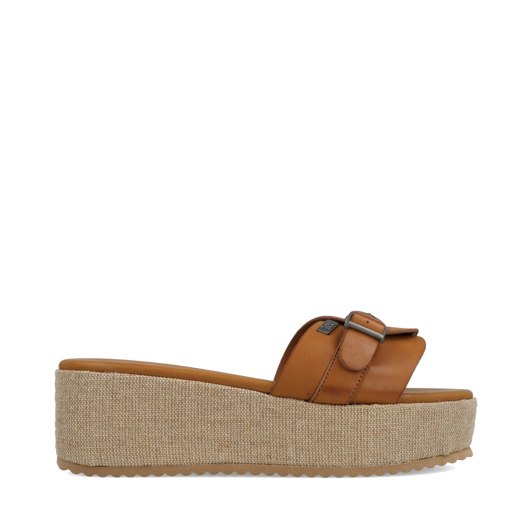 Lee Seneca Slider Platform