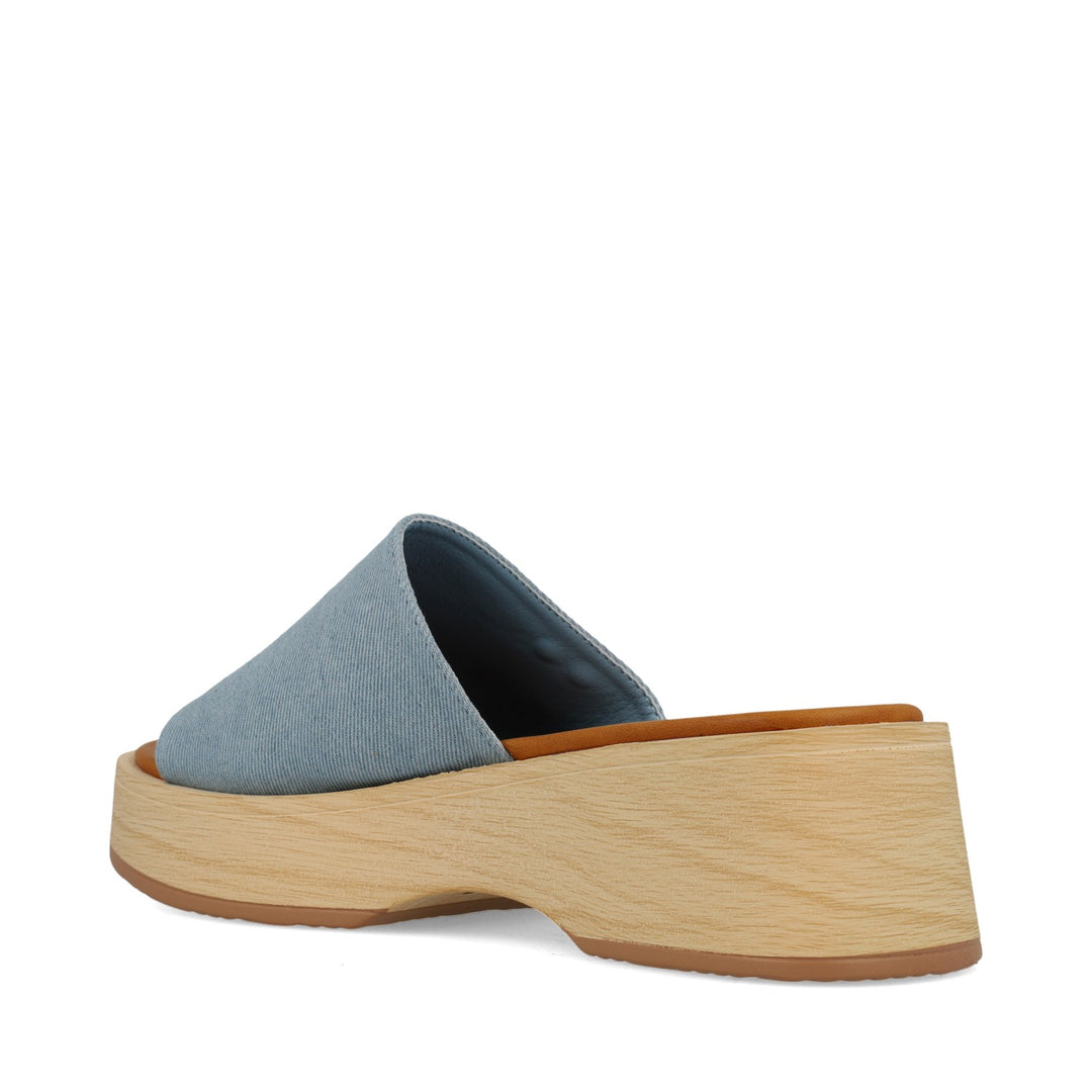 Lee Iva Bulky Heel